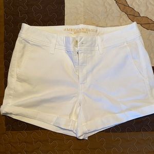 NWOT AE Midi White Shorts